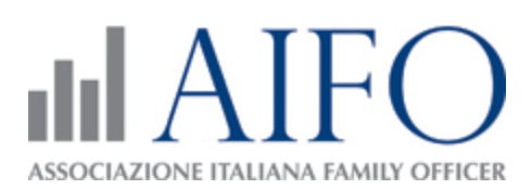 Logo dell'AIFO, con quattro barre verticali grigie di altezza crescente sulla sinistra e il testo "AIFO" in grandi caratteri blu. Sotto, in caratteri più piccoli, si legge "ASSOCIAZIONE ITALIANA FAMILY OFFICER".