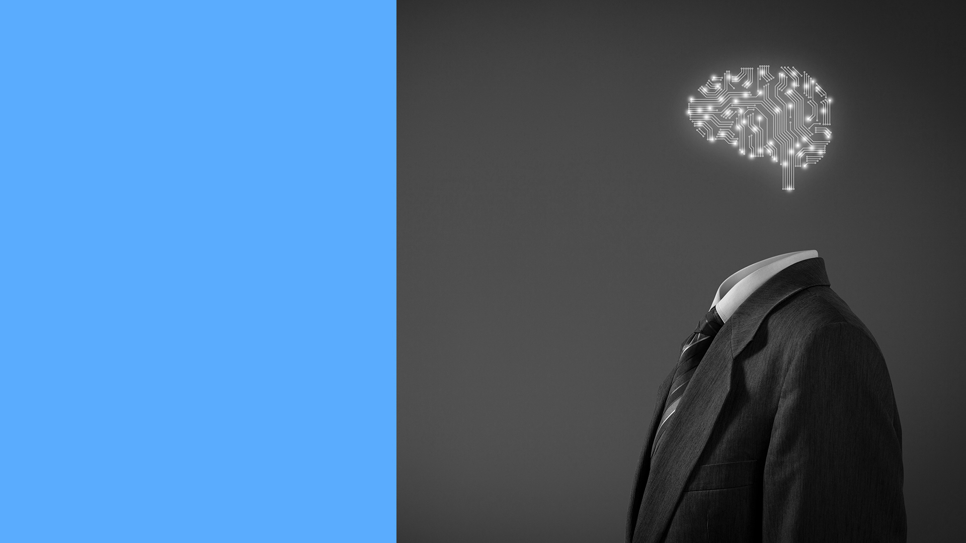 La silhouette di una persona in giacca e cravatta con un cervello digitale luminoso fatto di circuiti dove dovrebbe esserci la testa simboleggia il potere dell'investimento AI. Lo sfondo è diviso tra un blu pieno a sinistra e un grigio a destra, a riflettere il panorama in evoluzione della tecnologia e della finanza.