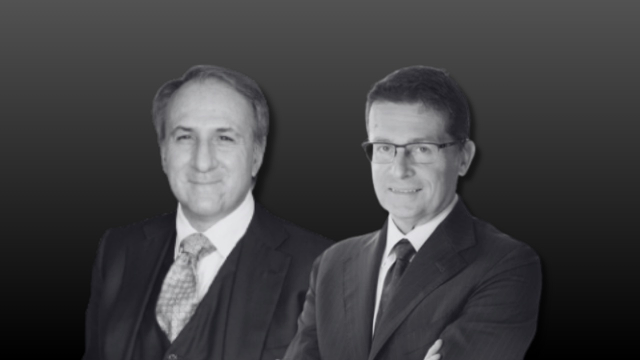 Foto in bianco e nero di Massimiliano Marzo e Mario Mantovani di Riv Capital.