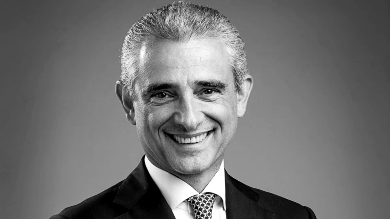 Immagine in bianco e nero di Riccardo Barbarini, amministratore delegato di Reyl Intesa Sanpaolo.