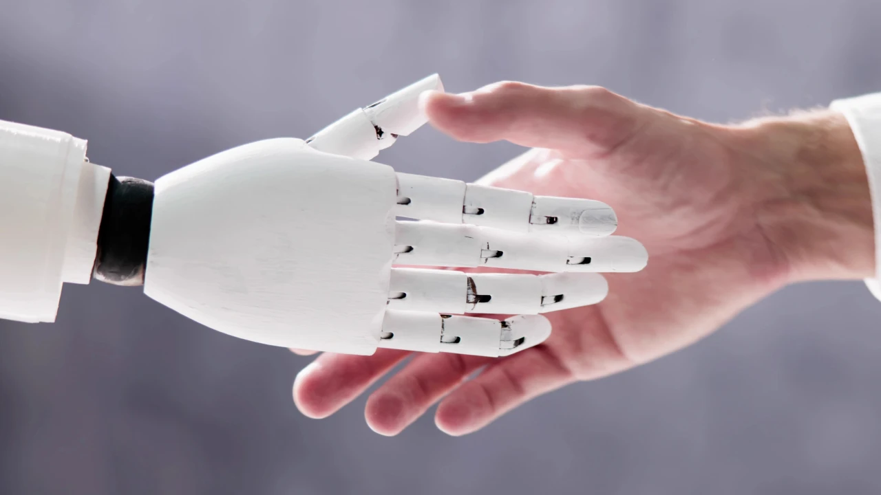 Dall’automazione all’intelligenza artificiale evoluta: come cambia la consulenza finanziaria