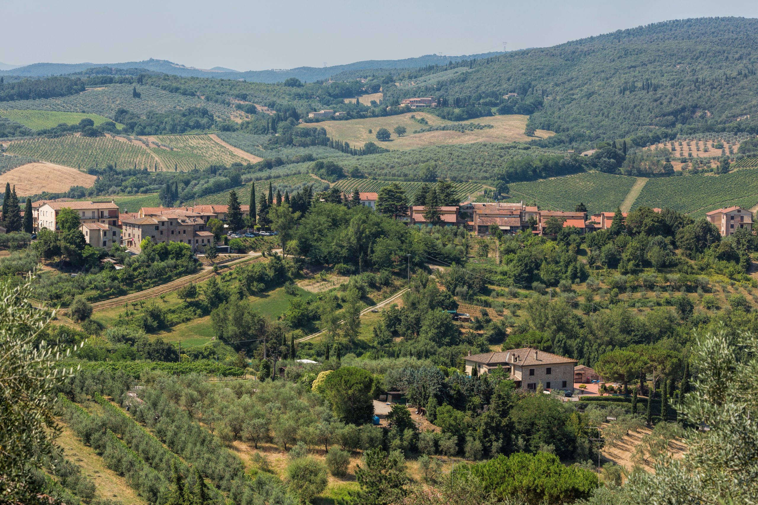 Tuscan farmhouse in the Italian countryside